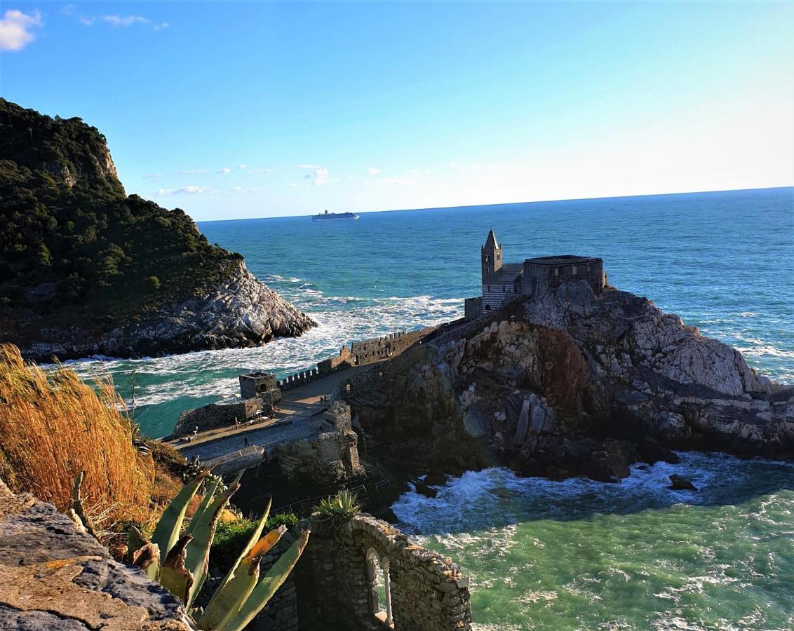 Casa Lorenza Porto Venere Exteriör bild